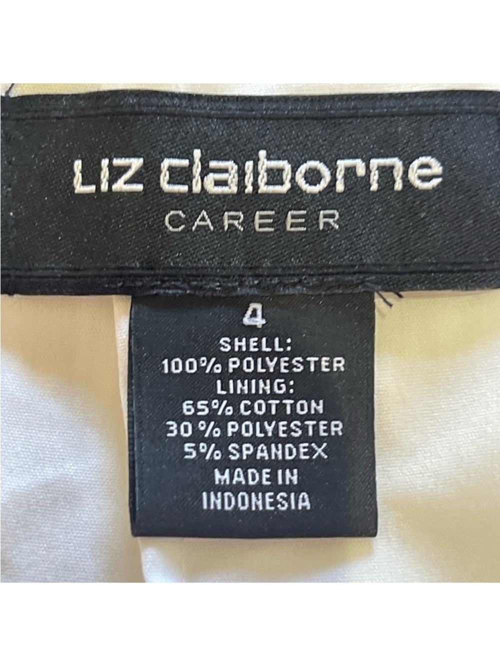 Liz Claiborne
Liz Claiborne Career Floral Lace
Pencil Skirt Size 4 - Picture 6 of 8